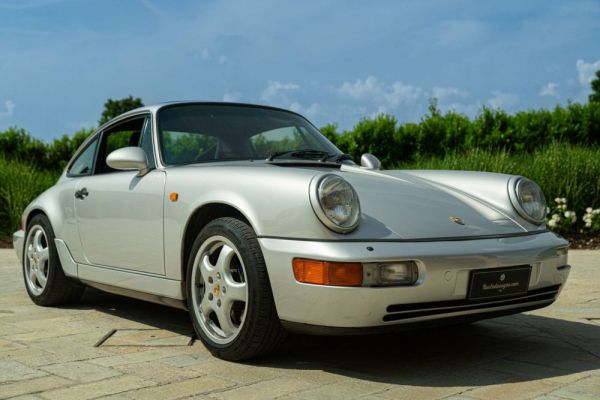 Porsche 911 Carrera 2 1990 46946