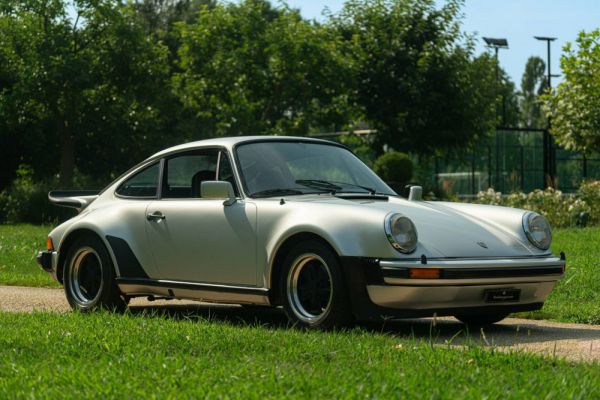 Porsche 911 Turbo 3.0 1975