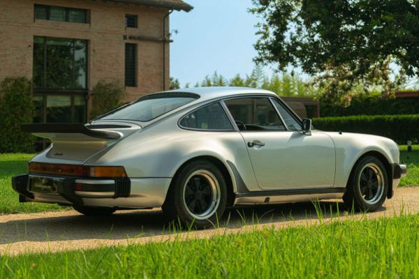 Porsche 911 Turbo 3.0 1975 47000