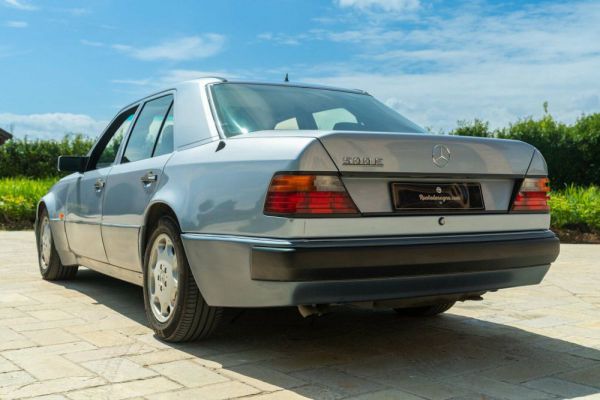 Mercedes-Benz 500 E 1992 47394