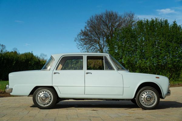 Alfa Romeo Giulia 1300 1965 47418