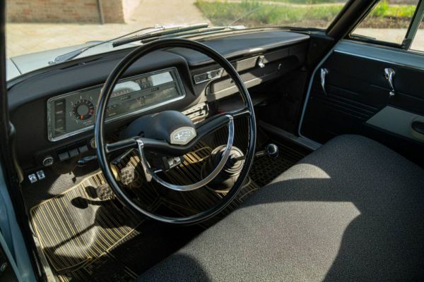 Alfa Romeo Giulia 1300 1965 47429