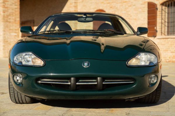 Jaguar XK8 4.0 1998