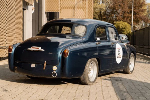 Alfa Romeo 1900 Super Berlina 1954 47602