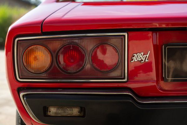 Ferrari Dino 308 GT4 1976 47739