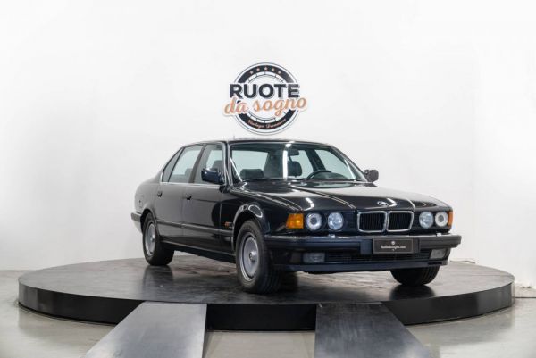 BMW 750iL 1988 47787