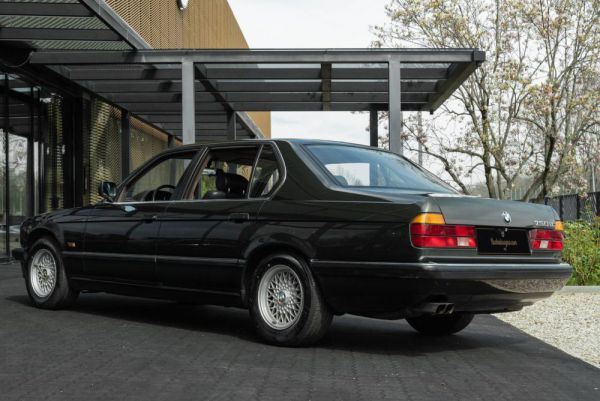 BMW 750iL 1989 47842