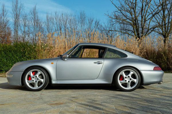 Porsche 911 Carrera 4S 1996 48054