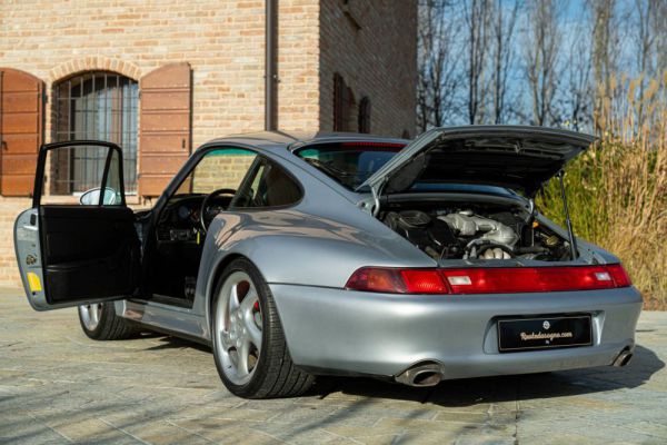 Porsche 911 Carrera 4S 1996 48061