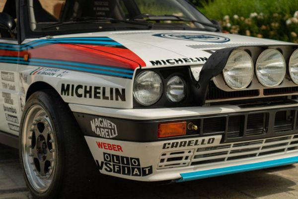 Lancia Delta HF Integrale 1989 48074