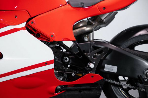 Ducati Desmosedici RR 2007 60744