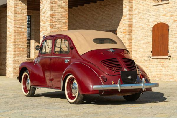 Renault 4 CV Decapotable 1957 63886