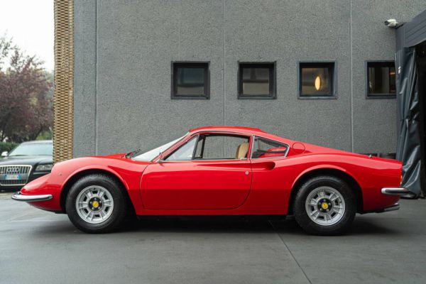 Ferrari Dino 246 GT 1971 67564