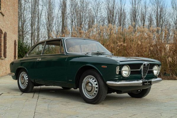 Alfa Romeo Giulia GT 1300 Junior 1966