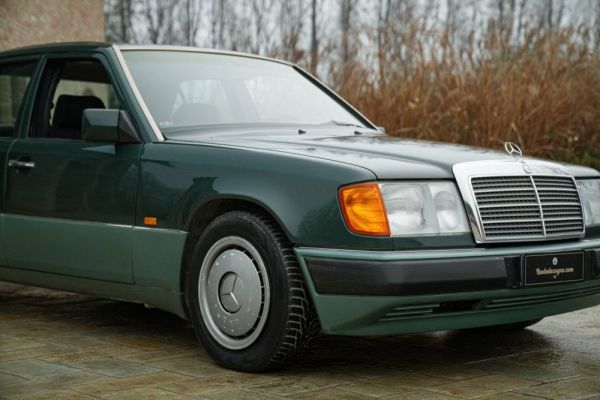 Mercedes-Benz 200 D 1990 108783