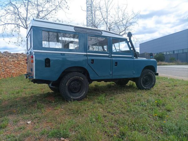 Land Rover 109 1980 66597