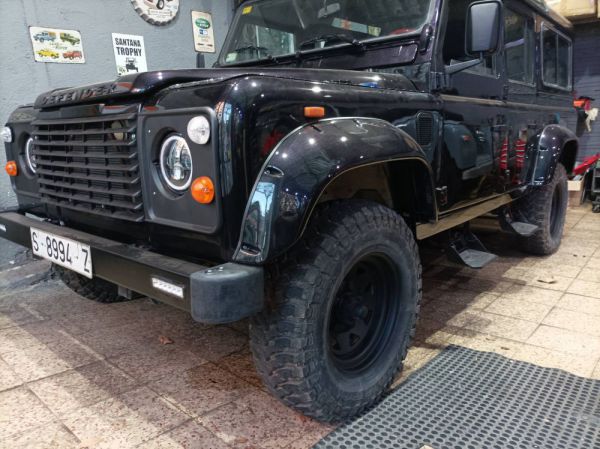 Land Rover Defender 110 1992