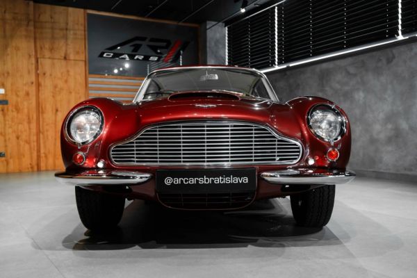 Aston Martin DB 6 Vantage 1967 107412