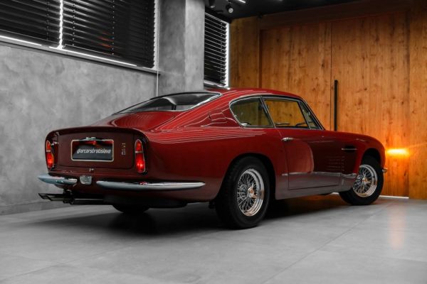 Aston Martin DB 6 Vantage 1967 107419