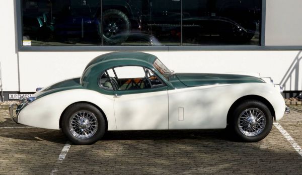 Jaguar XK 120 FHC 1953 85105