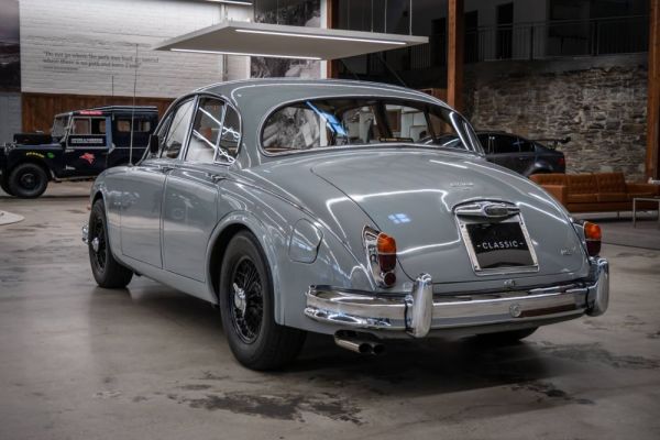 Jaguar Mk II 3.8 1962 105671