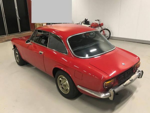 Alfa Romeo Giulia 1600 GT Junior 1975