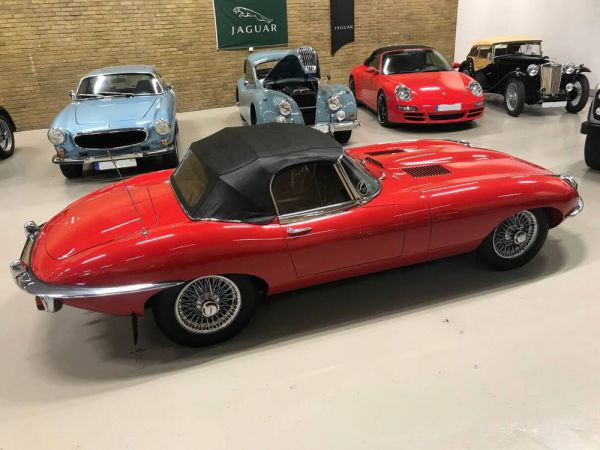 Jaguar E-Type 1969 98565