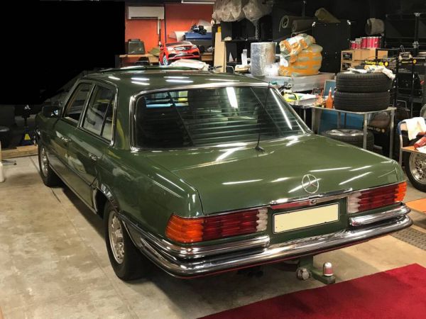 Mercedes-Benz 280 S 1975 98614