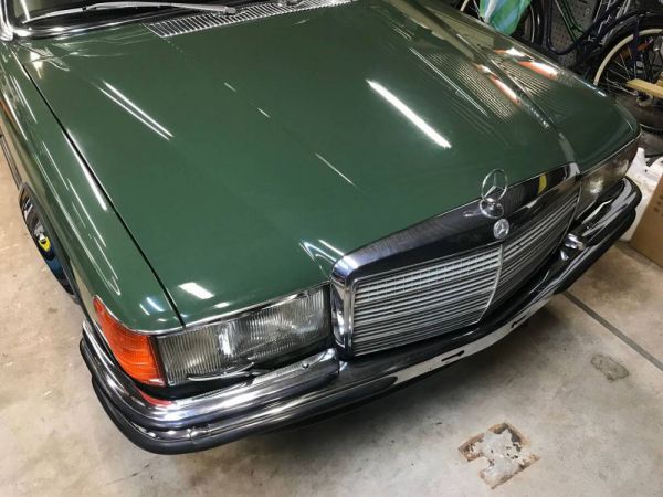 Mercedes-Benz 280 S 1975 98617