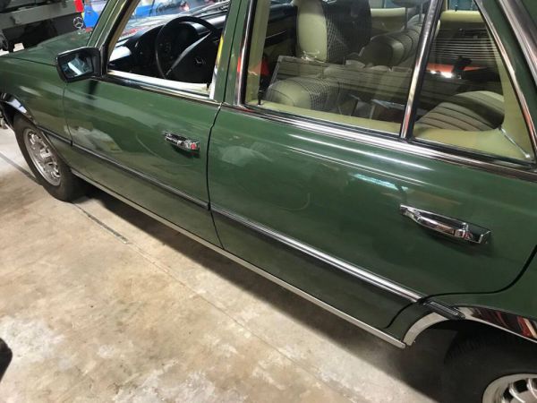 Mercedes-Benz 280 S 1975 98624