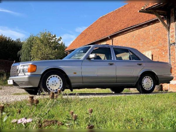 Mercedes-Benz 500 SE 1990