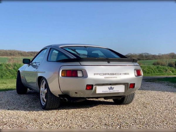 Porsche 928 S 1986 93252