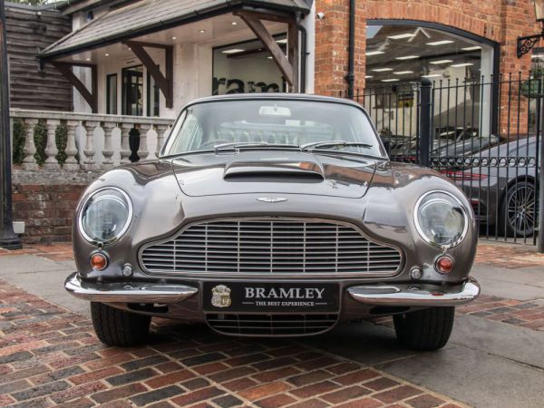 Aston Martin DB 6 1970 88172