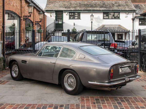 Aston Martin DB 6 1970 88174