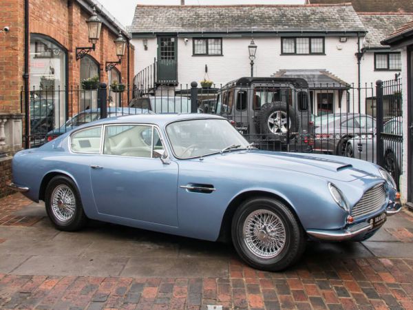 Aston Martin DB 6 Vantage 1971 88185