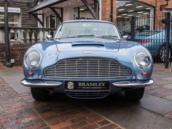 Aston Martin DB 6 Vantage 1971 88186