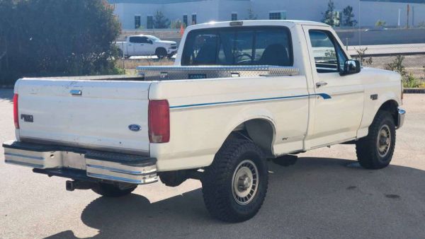 Ford F-150 1992 89747