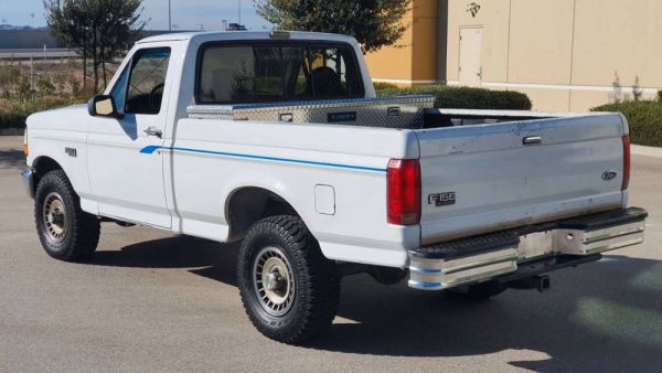 Ford F-150 1992 89749