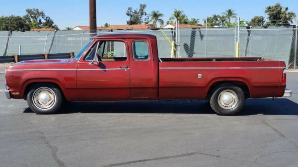 Dodge Ram 1977 104495