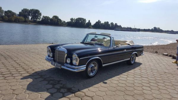 Mercedes-Benz 300 SE 1965 79153