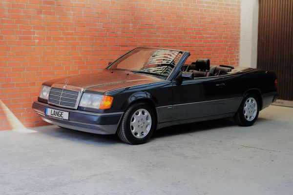 Mercedes-Benz 300 CE-24 1993 93812