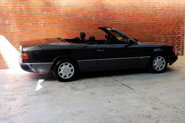 Mercedes-Benz 300 CE-24 1993 93815