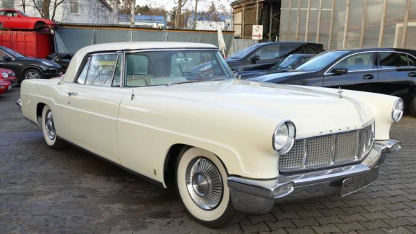 Lincoln Continental Mark II 1956 88802