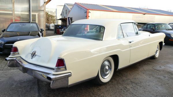 Lincoln Continental Mark II 1956 88804