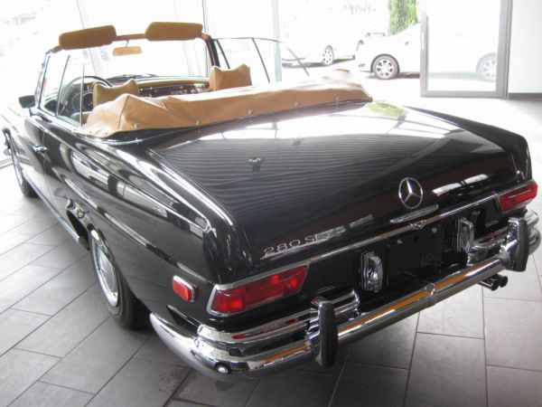 Mercedes-Benz 280 SE 1971 93048