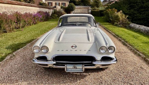 Chevrolet Corvette 1962 60920