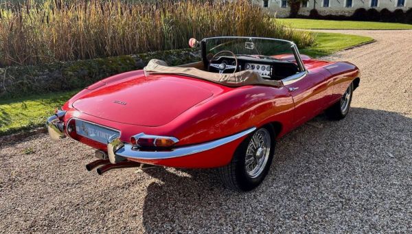 Jaguar E-Type 3.8 1964 107612