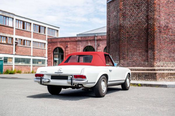 Mercedes-Benz 250 SL 1968 29056