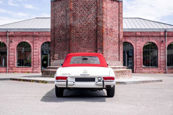 Mercedes-Benz 250 SL 1968 29057