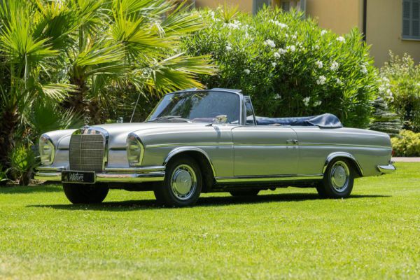 Mercedes-Benz 220 SE b 1965 67716